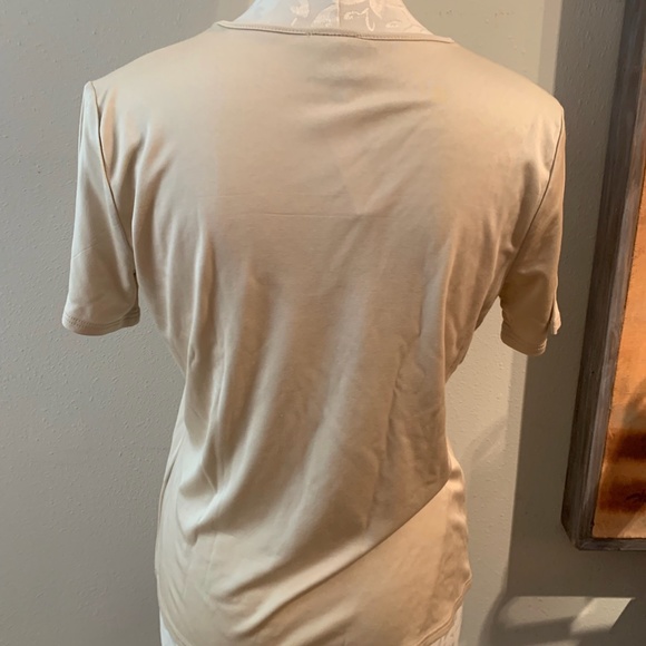 NWT Lynn Ritchie for Evelyn & Arthur Beige T-Shirt - Picture 3 of 4